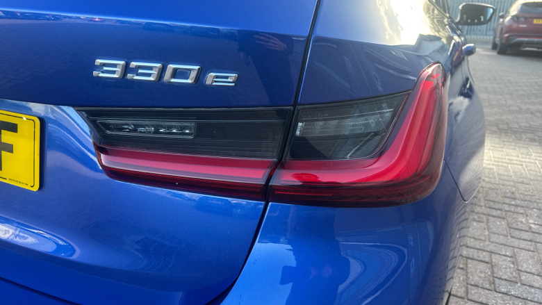 BMW 3 Series 330e M Sport 5dr Step Auto Estate